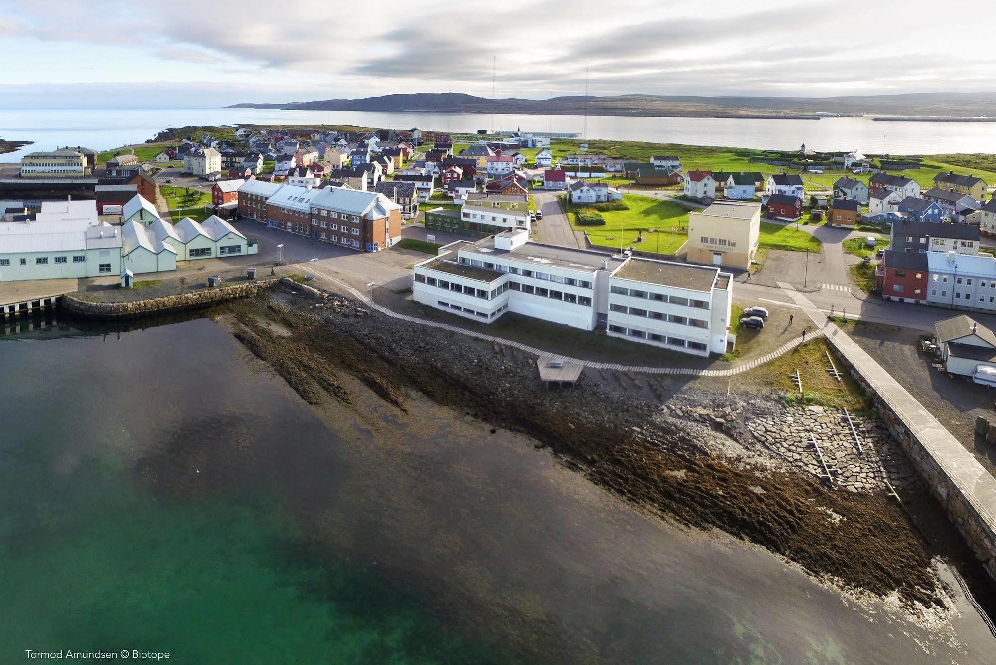 Vardø Hotel Buitenkant foto
